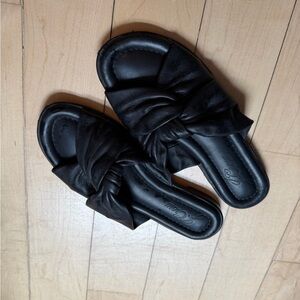 Jcrew Women's Black Slide Sandals size 6